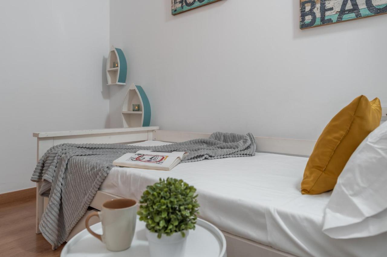 Tuguest Postigo I Catedral Apartment - Free Parking Гранада Экстерьер фото