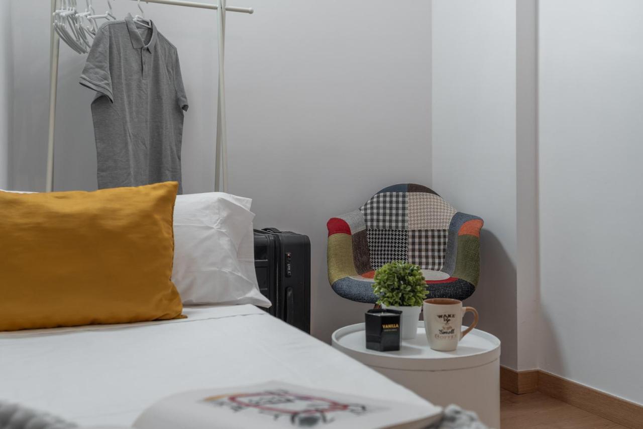 Tuguest Postigo I Catedral Apartment - Free Parking Гранада Экстерьер фото