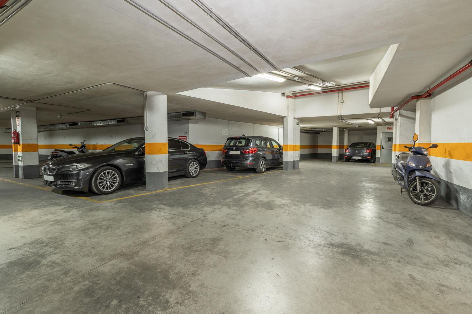 Tuguest Postigo I Catedral Apartment - Free Parking Гранада Экстерьер фото